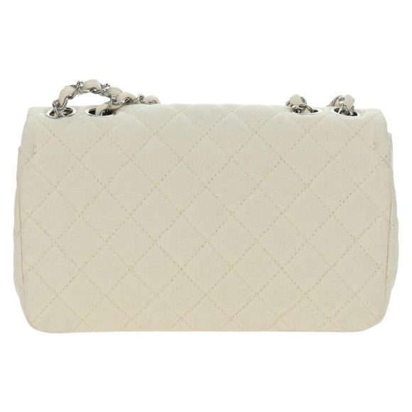 CHANEL Matelasse Chain Shoulder Bag Canvas White Silver CC Auth 121513