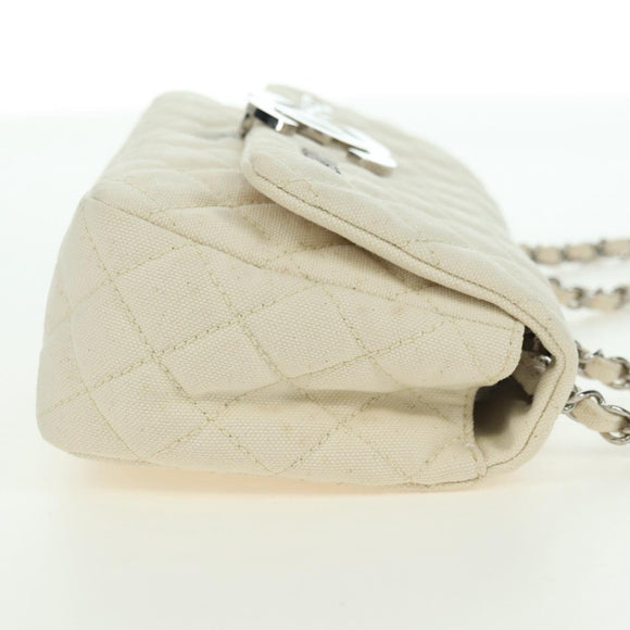 CHANEL Matelasse Chain Shoulder Bag Canvas White Silver CC Auth 121513