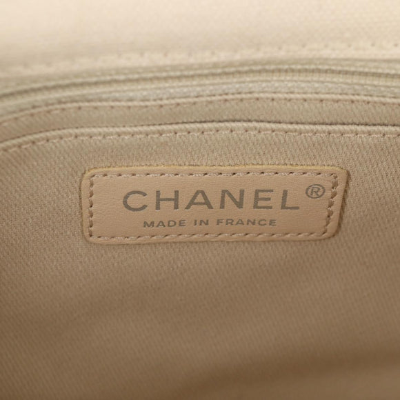 CHANEL Matelasse Chain Shoulder Bag Canvas White Silver CC Auth 121513V