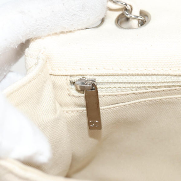 CHANEL Matelasse Chain Shoulder Bag Canvas White Silver CC Auth 121513V