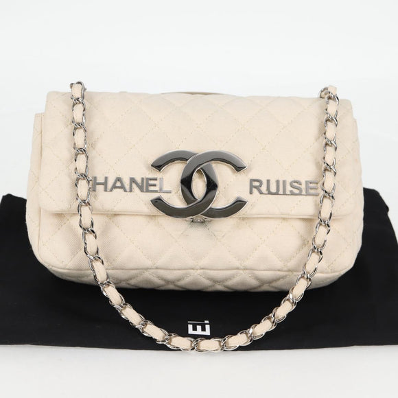 CHANEL Matelasse Chain Shoulder Bag Canvas White Silver CC Auth 121513V