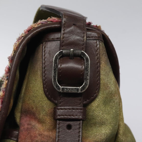 CHANEL Embroidery Graffiti Shoulder Bag Canvas Leather Khaki CC Auth 121519SV