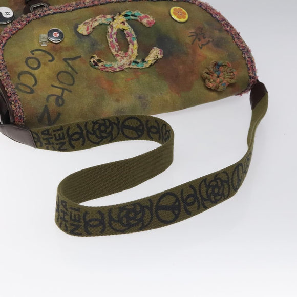 CHANEL Embroidery Graffiti Shoulder Bag Canvas Leather Khaki CC Auth 121519SV