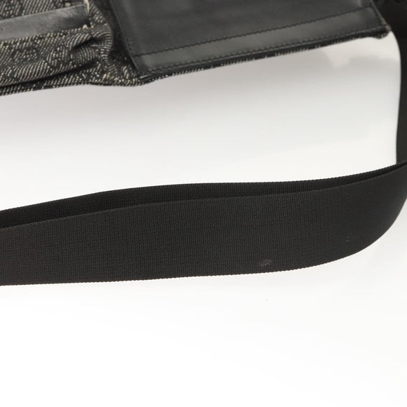 GUCCI GG Canvas Waist bag Gray Silver 28566 Auth 122104