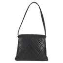 CHANEL Matelasse Shoulder Bag Caviar Skin Black Gold CC Auth 122114-2