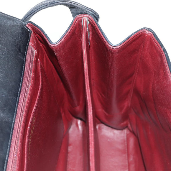 CHANEL Matelasse Shoulder Bag Caviar Skin Black Gold CC Auth 122114