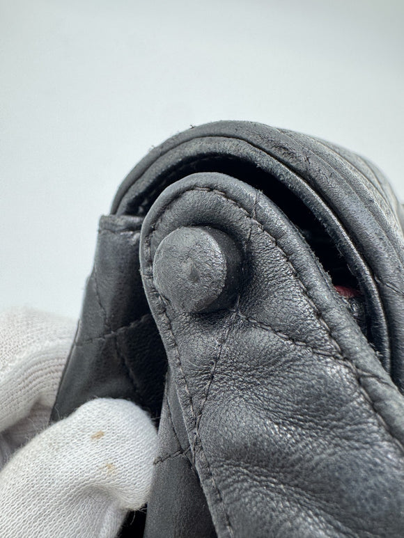 CHANEL Matelasse Shoulder Bag Caviar Skin Black Gold CC Auth 122114