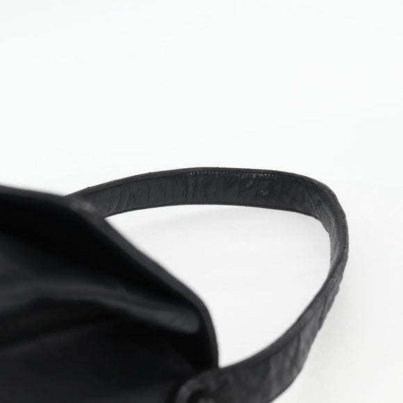 CHANEL Matelasse Shoulder Bag Caviar Skin Black Gold CC Auth 122114