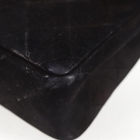 CHANEL Mini Matelasse 17 Single Flap Chain Bag Suede Purple Gold CC Auth 122356