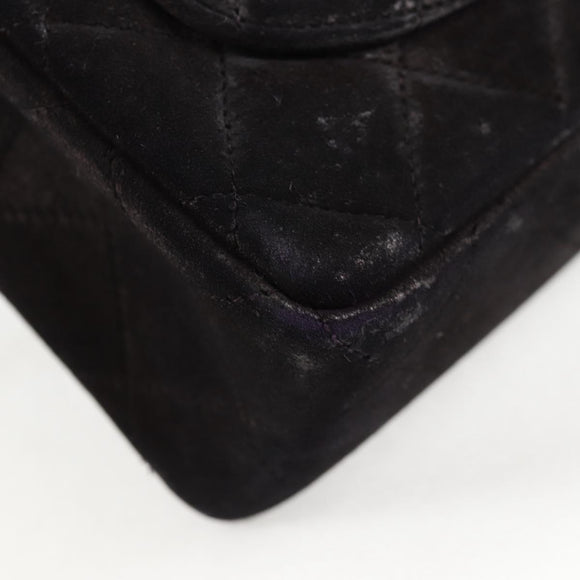 CHANEL Mini Matelasse 17 Single Flap Chain Bag Suede Purple Gold CC Auth 122356