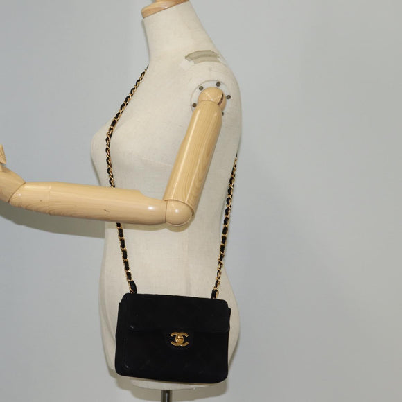 CHANEL Mini Matelasse 17 Single Flap Chain Bag Suede Purple Gold CC Auth 122356