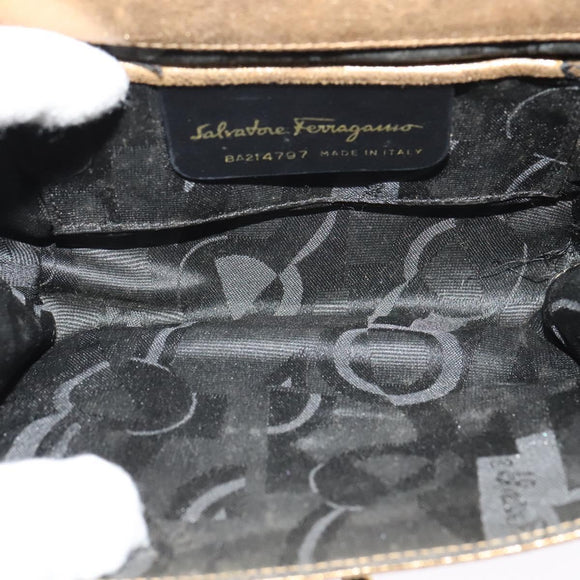 Salvatore Ferragamo Gancini Shoulder Bag Leather Gold Auth 122662