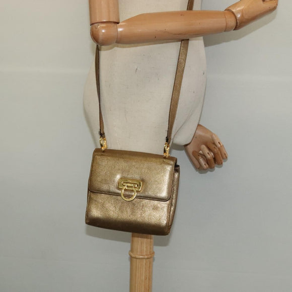 Salvatore Ferragamo Gancini Shoulder Bag Leather Gold Auth 122662