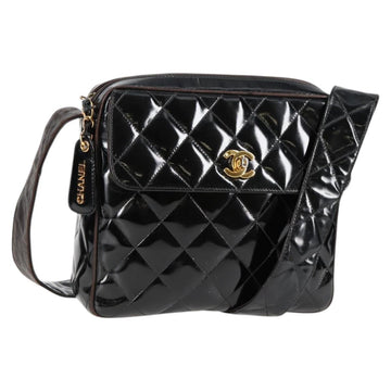 CHANEL Matelasse Chain Shoulder Bag Patent leather Black Gold CC Auth 123012