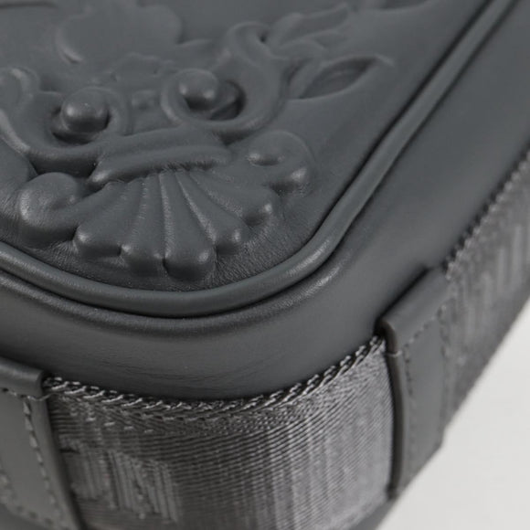 LOUIS VUITTON 2023 Men's Collection Cruiser Messenger Calf M21812 Auth 123080SM