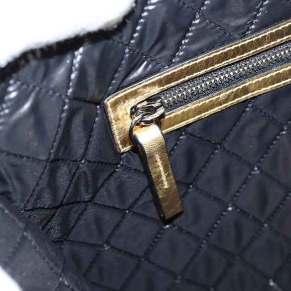 CHANEL Clutch Bag Leather Gold CC Auth 123083V