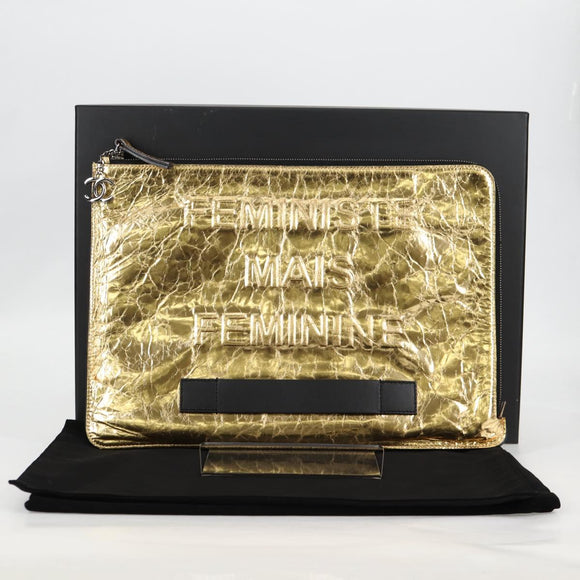 CHANEL Clutch Bag Leather Gold CC Auth 123083V
