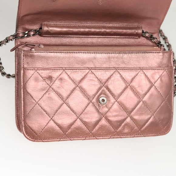 CHANEL Matelasse 2.25 Chain Wallet Shoulder Bag Leather Pink CC Auth 123687