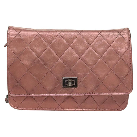 CHANEL Matelasse 2.25 Chain Wallet Shoulder Bag Leather Pink CC Auth 123687