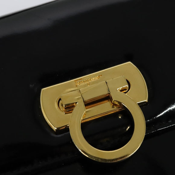 Salvatore Ferragamo Gancini Shoulder Bag Enamel Black Gold Auth 123760