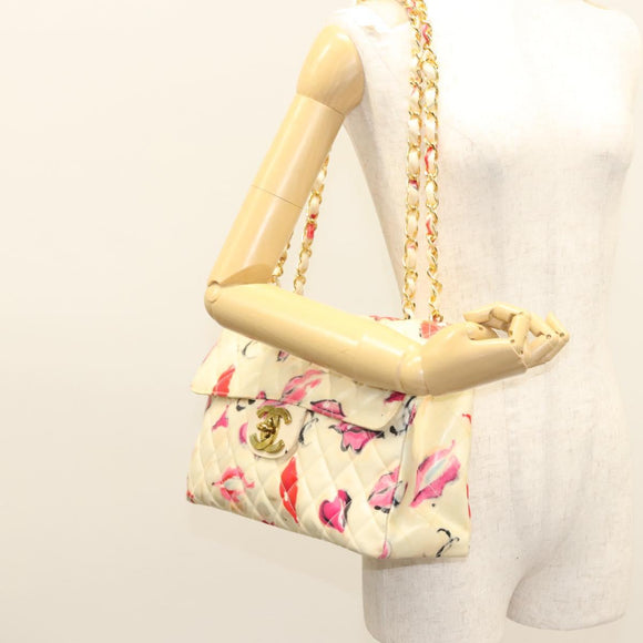 CHANEL Matelasse Chain Shoulder Bag Vinyl Coating White Gold CC Auth 124073AV