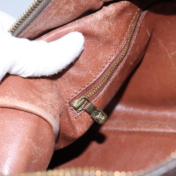 LOUIS VUITTON Monogram Boulogne 35 Shoulder Bag M51260 LV Auth 124238