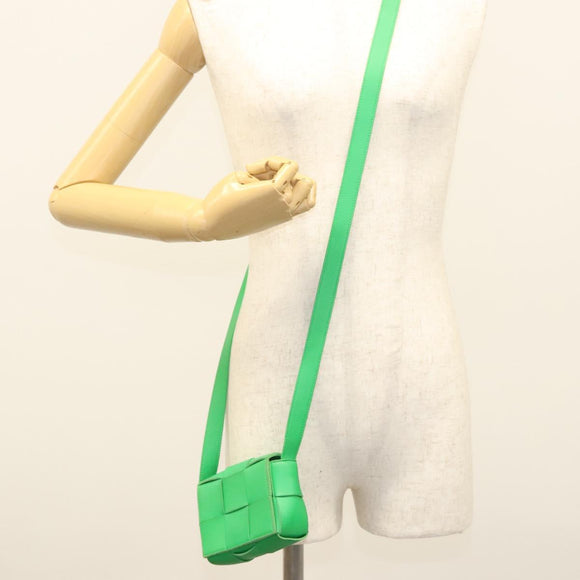 BOTTEGA VENETA MAXI INTRECCIATO Shoulder Bag Leather Green Auth 124769