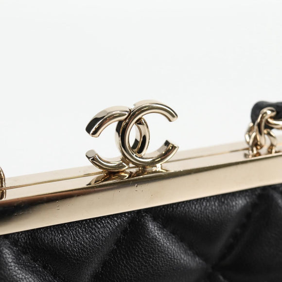 CHANEL Matelasse Chain Pouch Shoulder Bag Lamb Skin Black Gold CC Auth 125435SAM