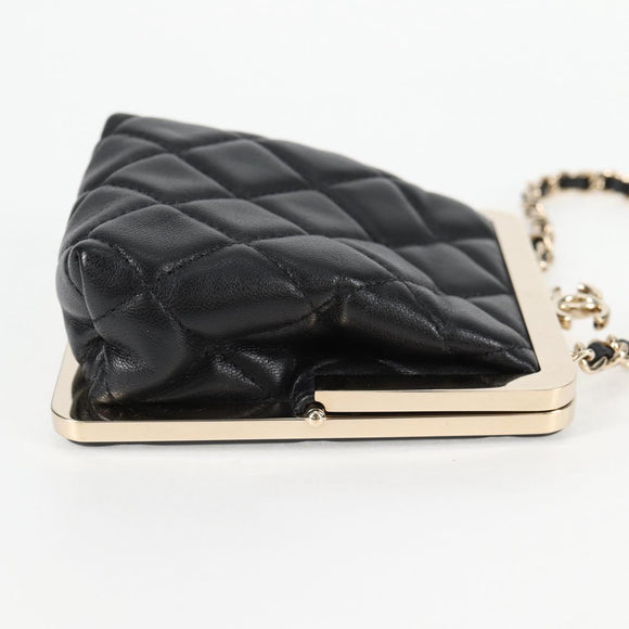 CHANEL Matelasse Chain Pouch Shoulder Bag Lamb Skin Black Gold CC Auth 125435SAM