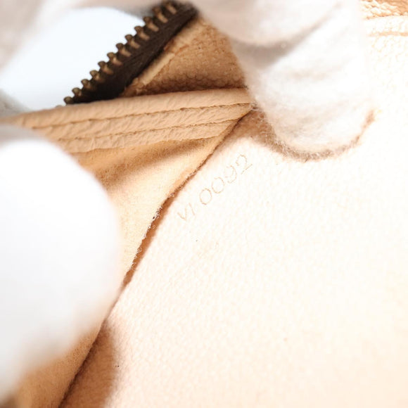 LOUIS VUITTON Monogram Trousse Brush MG Cosmetic Pouch M47505 LV Auth 125537