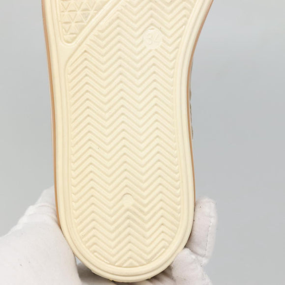 FENDI Sneakers Suede Beige Auth 125724