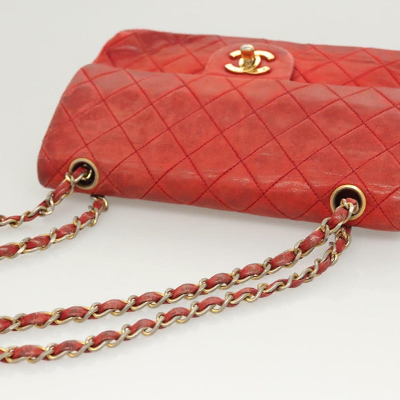 CHANEL Matelasse Chain Shoulder Bag Lamb Skin Red Gold CC Auth 125972