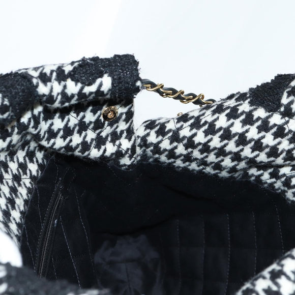 CHANEL Chain Shoulder Bag Tweed Black Gold CC Auth 126118SM