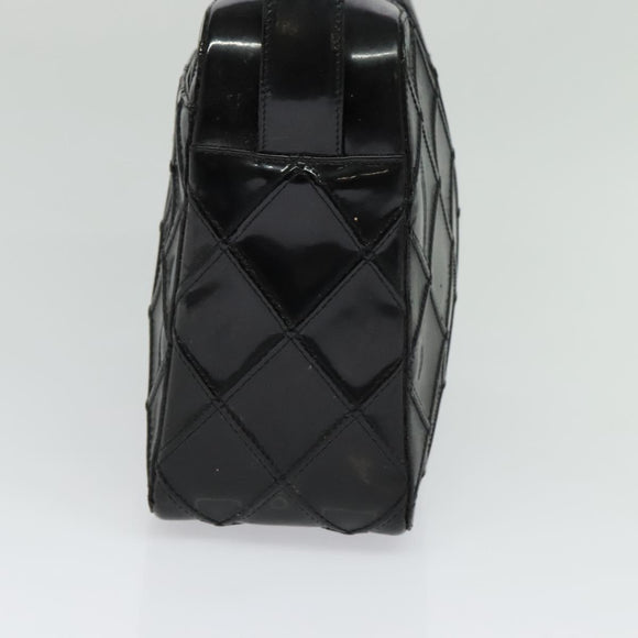 CHANEL Bicolore Shoulder Bag Enamel Black CC Auth 126184