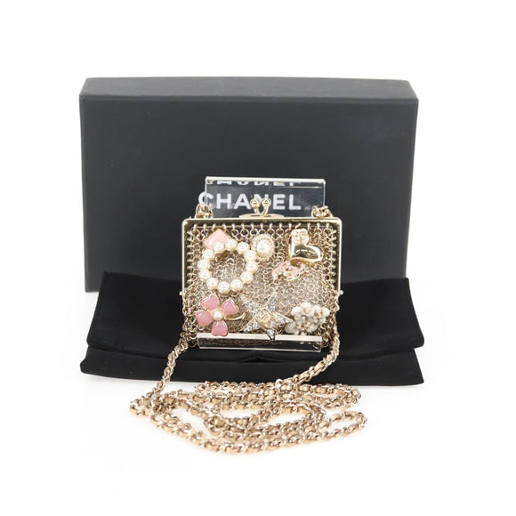 CHANEL Camellia COCO Mark Chain Pouch metal Gold AP2890 CC Auth 126238SM