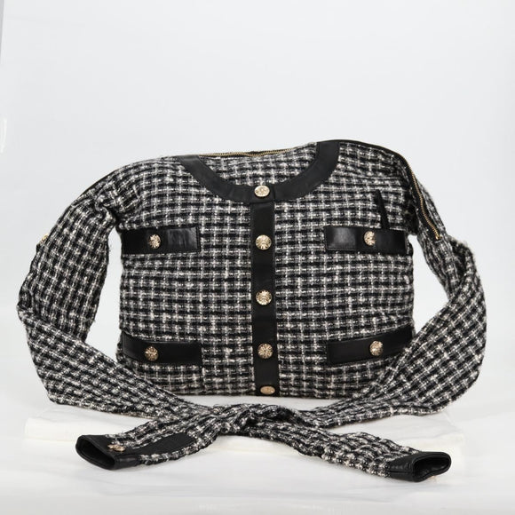 CHANEL Girl Chanel Jacket Shoulder Bag tweed Black White CC Auth 126244SAV