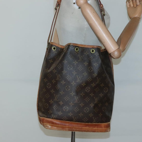 LOUIS VUITTON Monogram Noe Shoulder Bag M42224 LV Auth 126279
