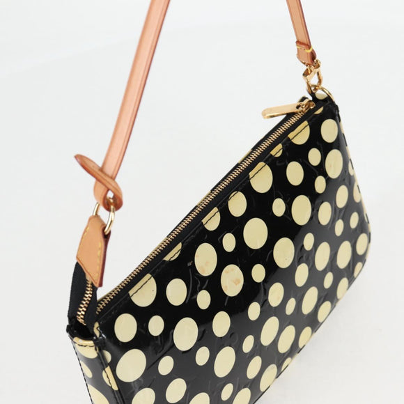 LOUIS VUITTON Vernis Yayoi Kusama Pochette Accessoires Black M91427 Auth 126419SAV