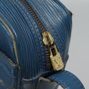 LOUIS VUITTON Epi June Feuille Shoulder Bag Blue M52155 LV Auth 126600-8