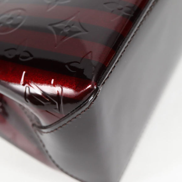 LOUIS VUITTON Vernis Rayure Wilshire PM Bag Pomme D'amour M91701 LV Auth 127206V