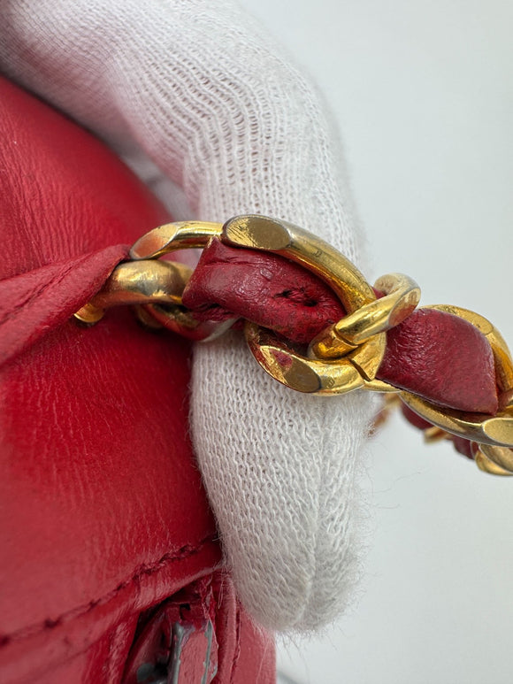 CHANEL Schoudertas met Ketting Lamsleer Rood Goud CC Auth 127505