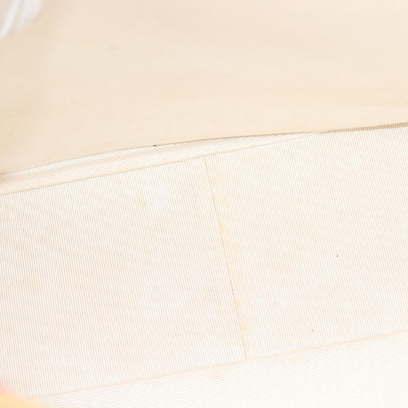 CHANEL Chain Tote Bag Vinyl White CC Auth 127551