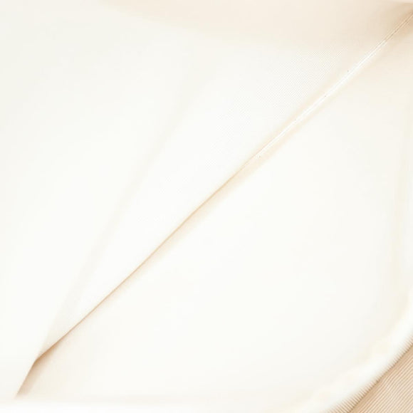 CHANEL Chain Tote Bag Vinyl White CC Auth 127551