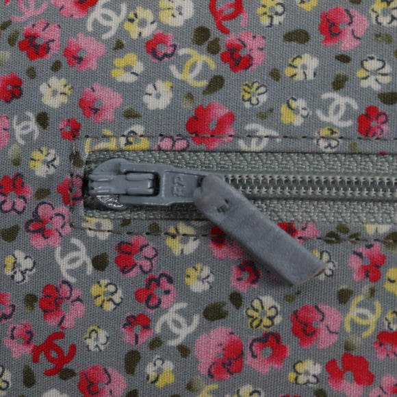 CHANEL Matelasse Chain Shoulder Bag Canvas Green Gold CC Auth 127648M