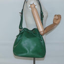 LOUIS VUITTON Epi Petit Noe Shoulder Bag Green M44104 LV Auth 127674-21