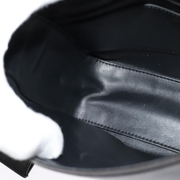 Salvatore Ferragamo Gancini Shoulder Bag Calf leather Black Gold Auth 127686