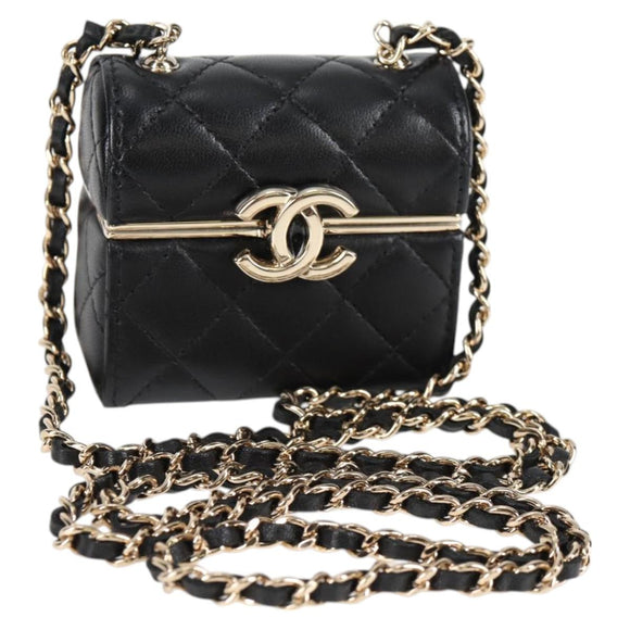 CHANEL Matelasse Chain Shoulder Bag Lamb Skin Black Gold CC Auth 127743SM