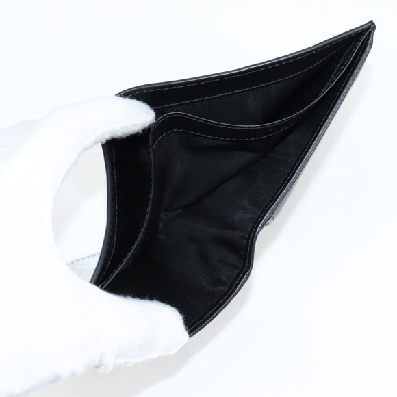 PRADA Wallet Patent leather Silver Auth 127893M