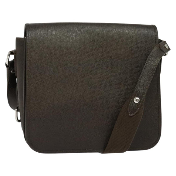 LOUIS VUITTON Taiga Andrei Shoulder Bag Grizzly M32488 LV Auth 127964