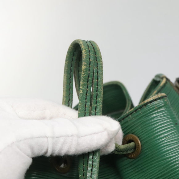 LOUIS VUITTON Epi Petit Noe Shoulder Bag Green M44104 LV Auth 127973